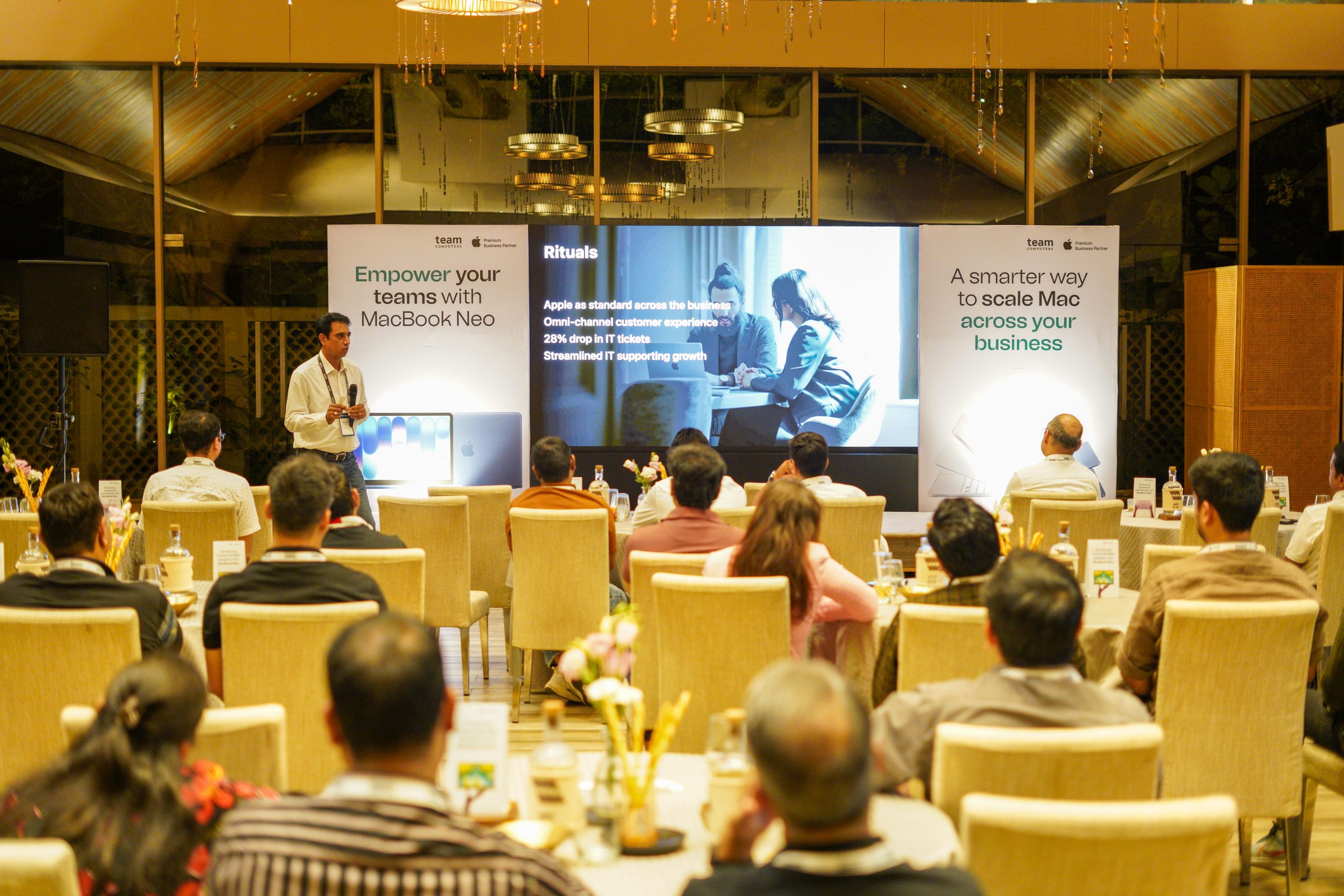 MacBook Neo Unplugged on 29 May 2026 at Zorba, Delhi